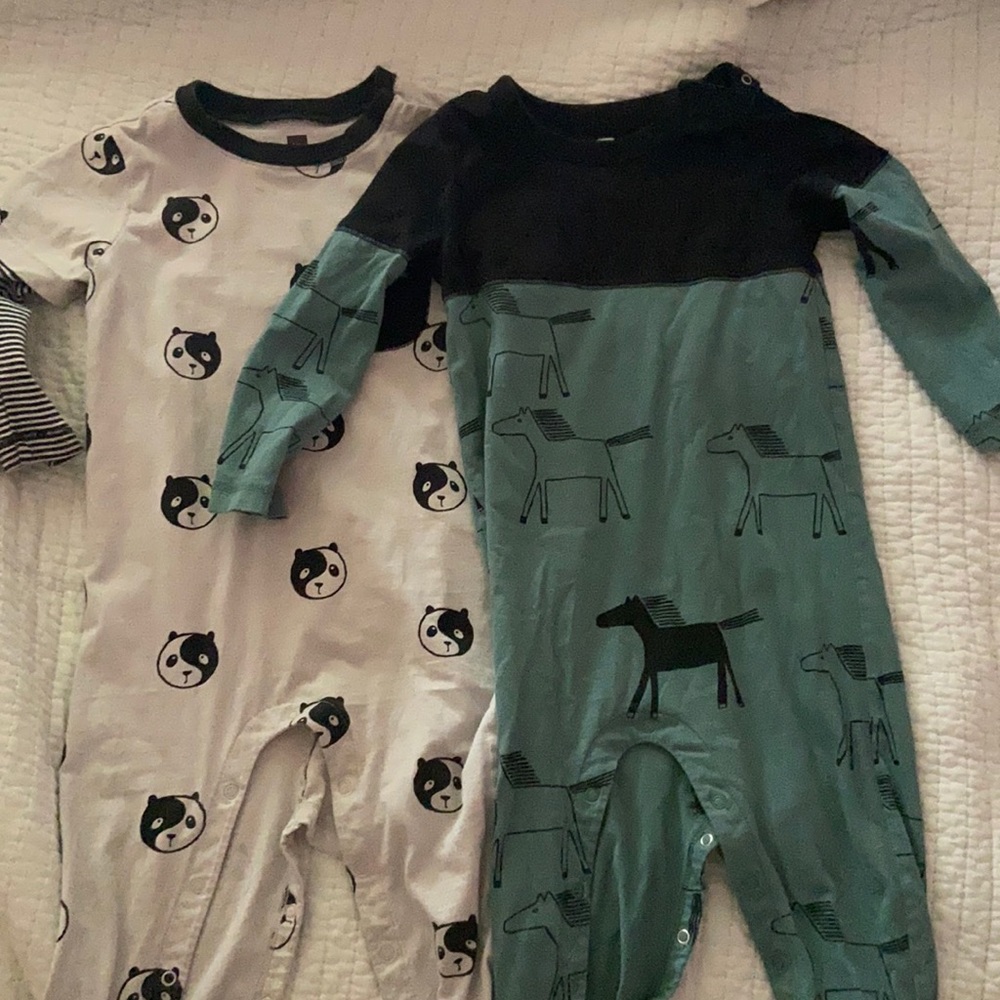 Tea Collection one piece SZ 18-24 months